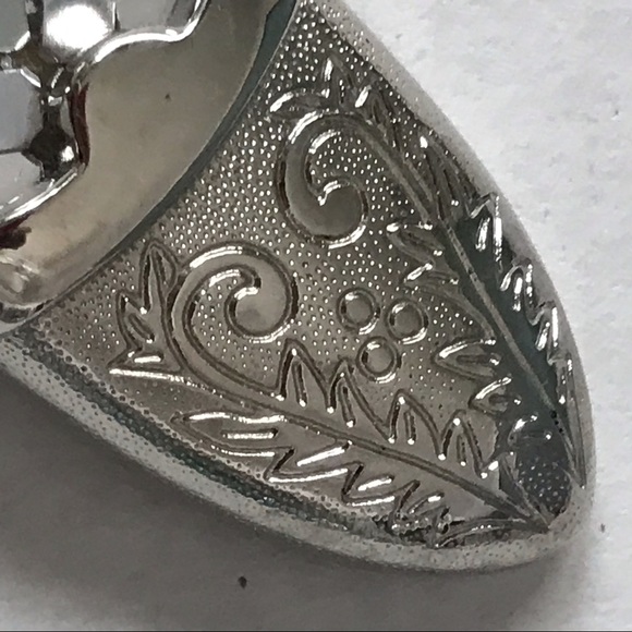 Silver Belt Shiny Bling w/ Etched Buckle and Tip - Picture 3 of 12